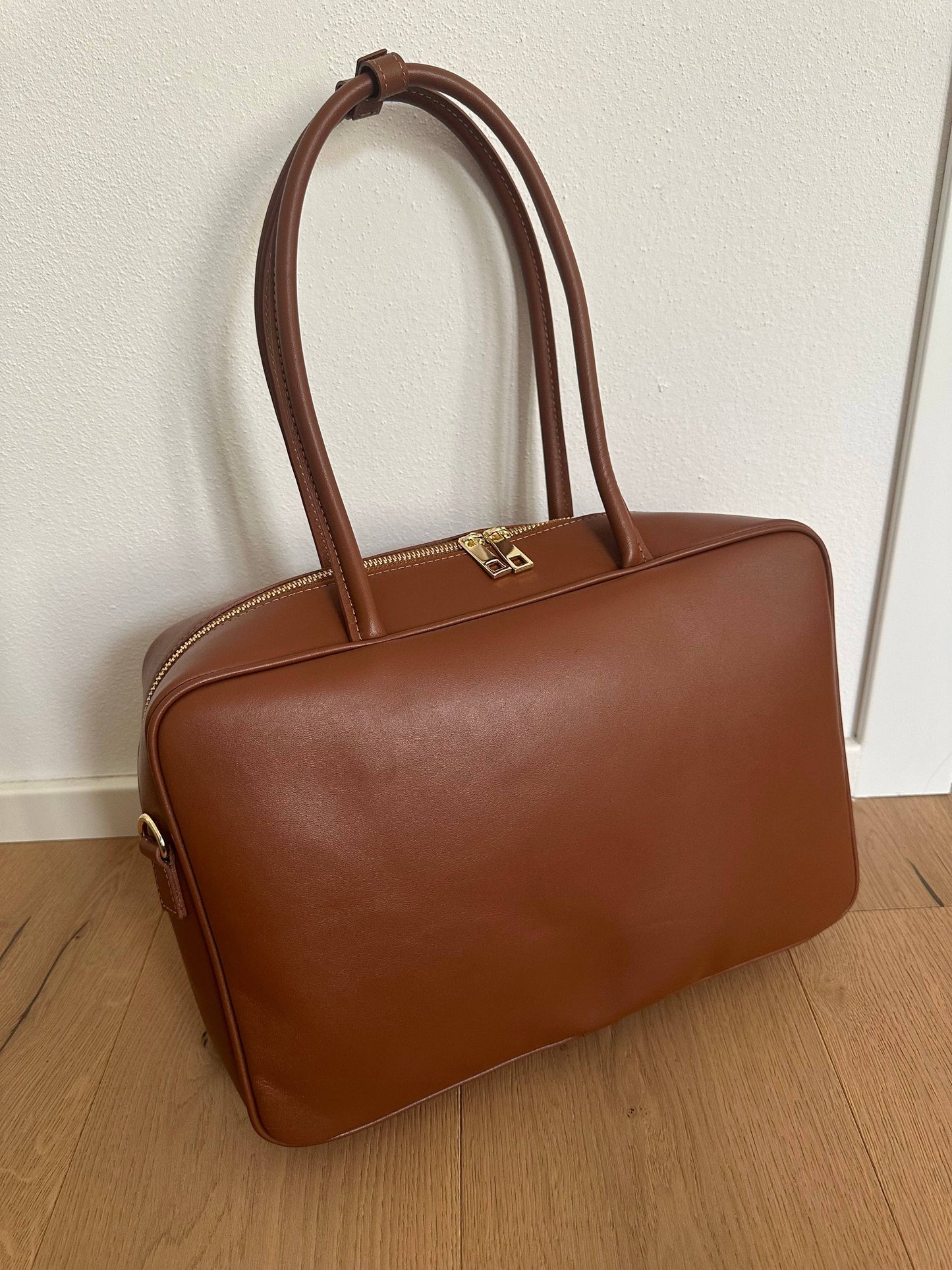 CLARA | Clearance Sale