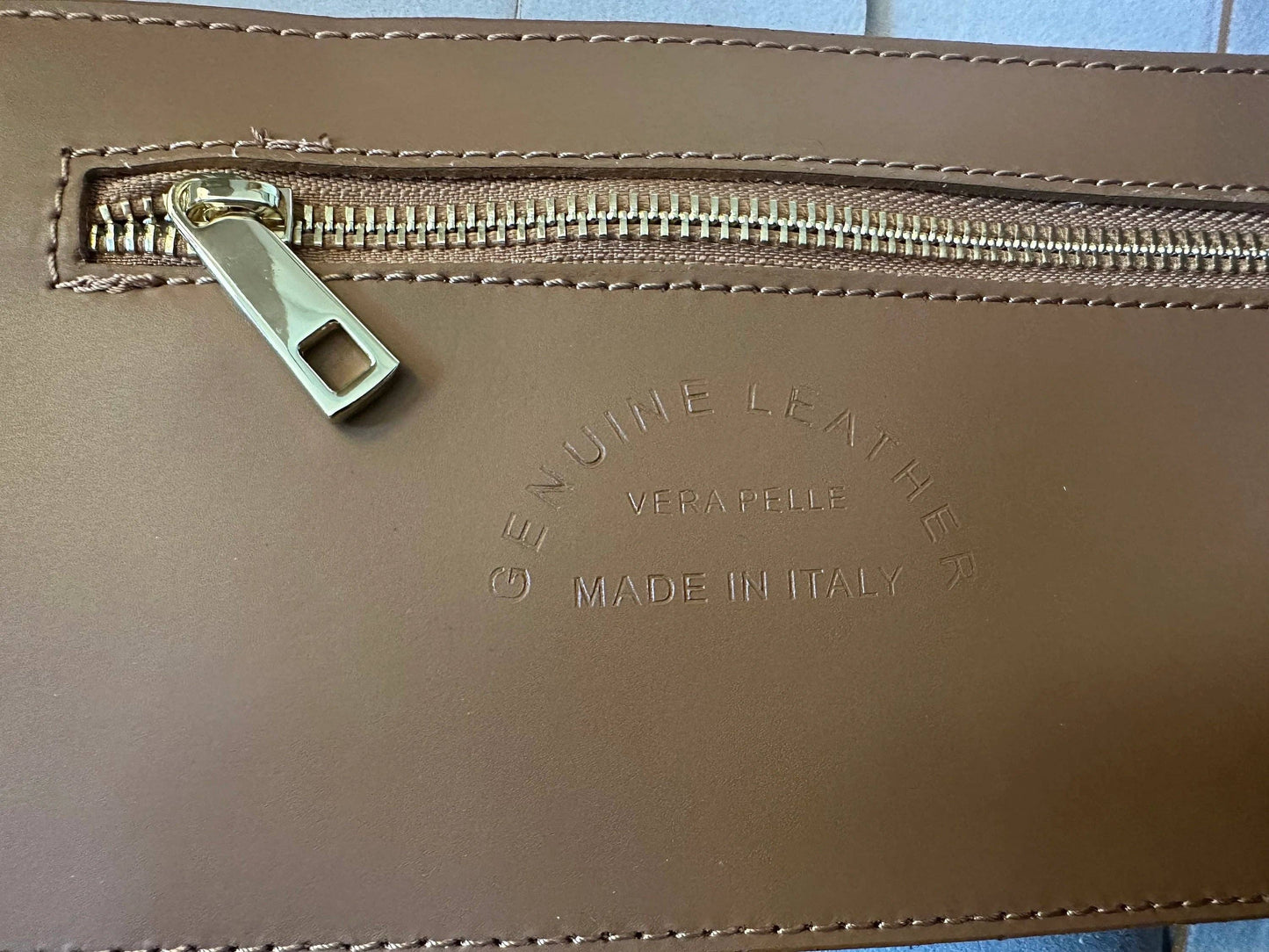 Casetta MM — Hand-Woven Genuine Leather Bag