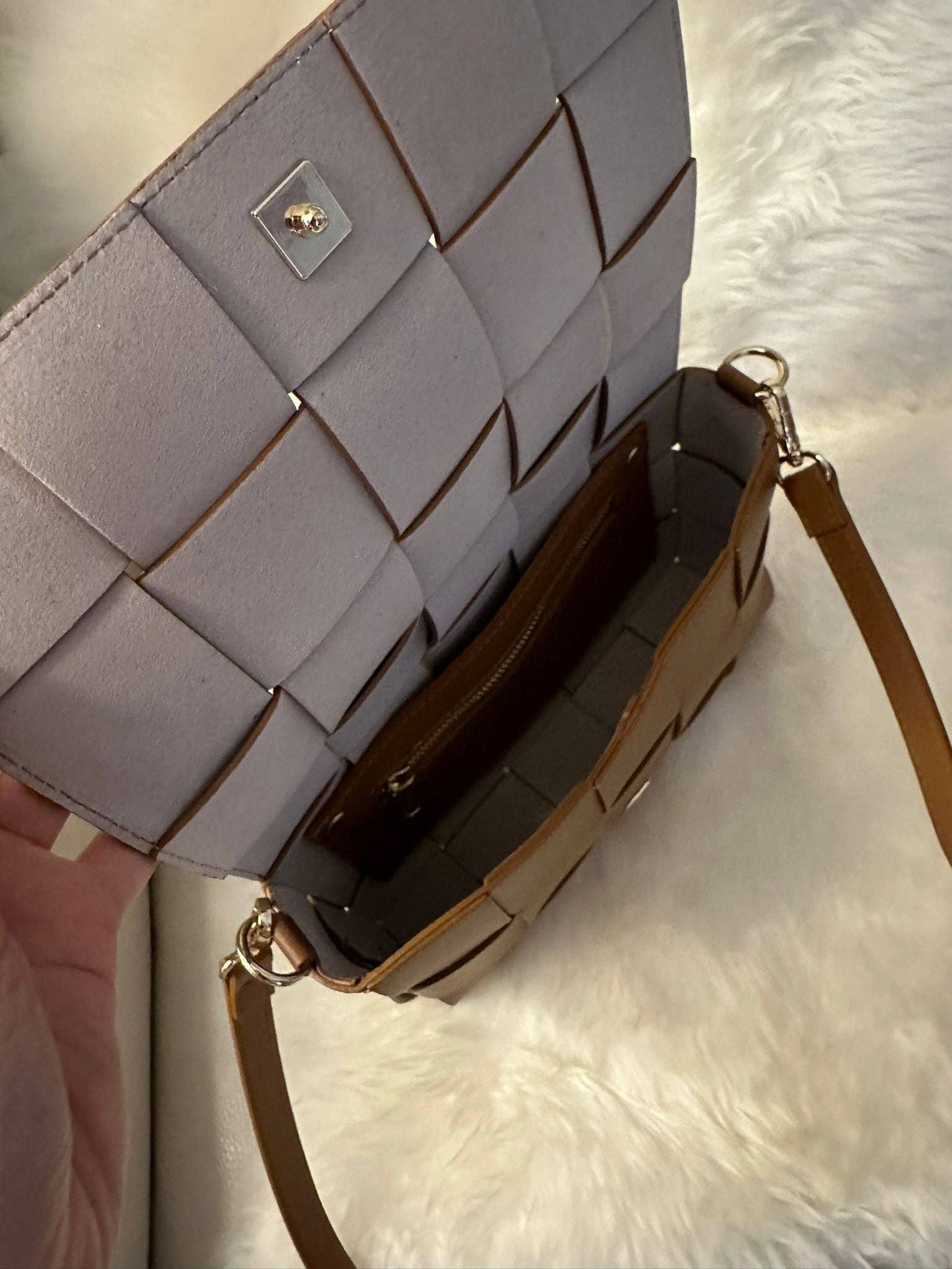 Casetta MM — Hand-Woven Genuine Leather Bag