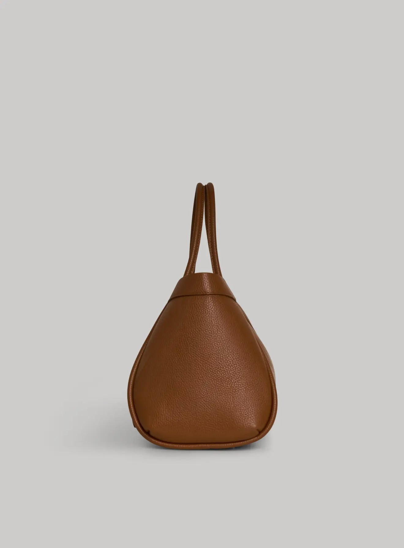 Ahmeliah - Togo Leather