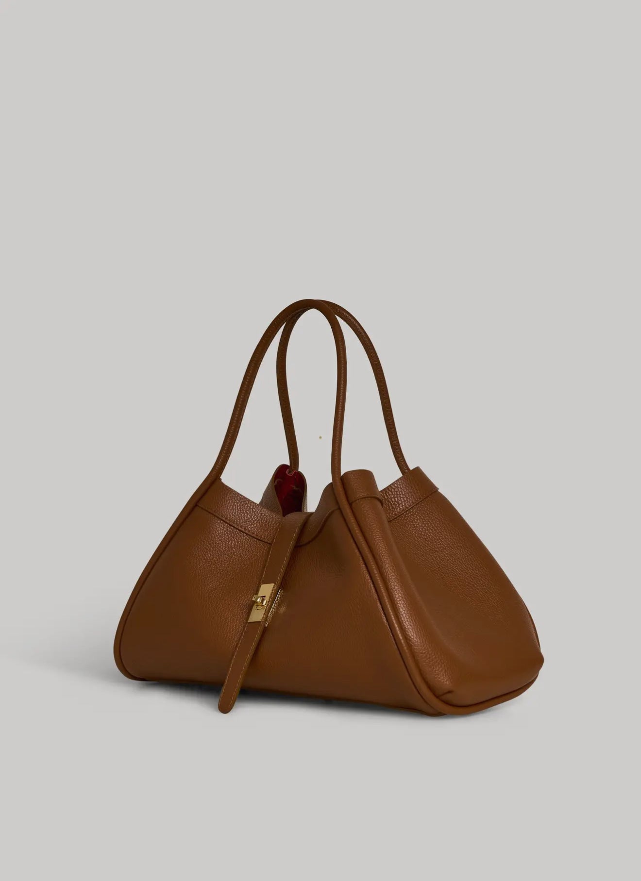 Ahmeliah - Togo Leather