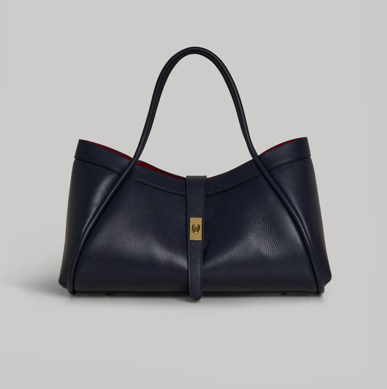 Ahmeliah - Togo Leather